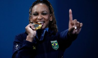 Rebeca Andrade se torna a maior atleta olímpica da história do Brasil com dois ouros, três pratas e um bronze