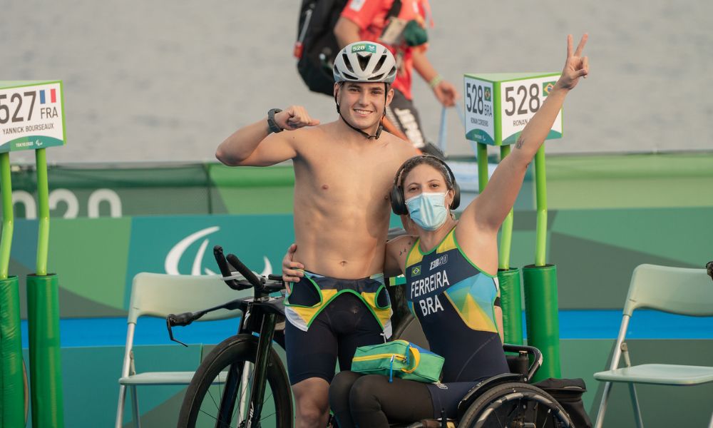 Ronan Cordeiro e Jessica Messali estão entre os cinco melhores do mundo em suas classes e chegam aos Jogos Paralímpicos de Paris-2024 com chances de medalha no triatlo