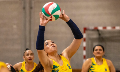 Seleção brasileira de vôlei sentado feminino durante treino antes dos Jogos Paralímpicos de Paris-2024