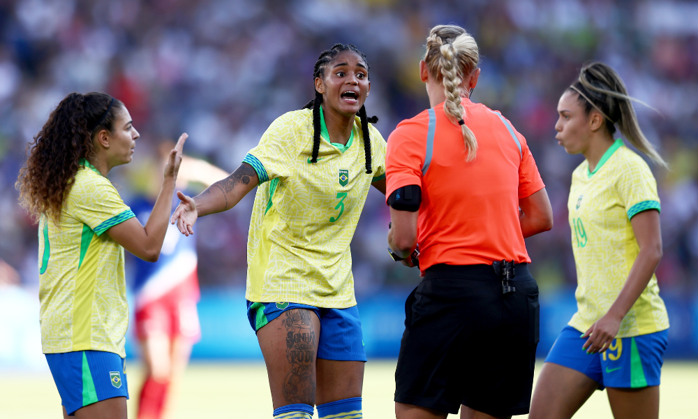 Brasil EUA estados unidos final arbitragem tarciane paris futebol feminino