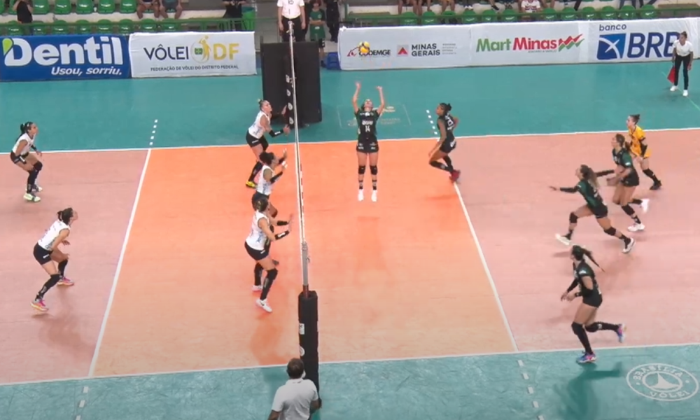 PRAIA CLUBE BRASÍLIA VÔLEI MINEIRO FEMININO