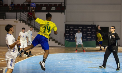 Equipe masculina no Sul-Centro Americano sub-16 de handebol