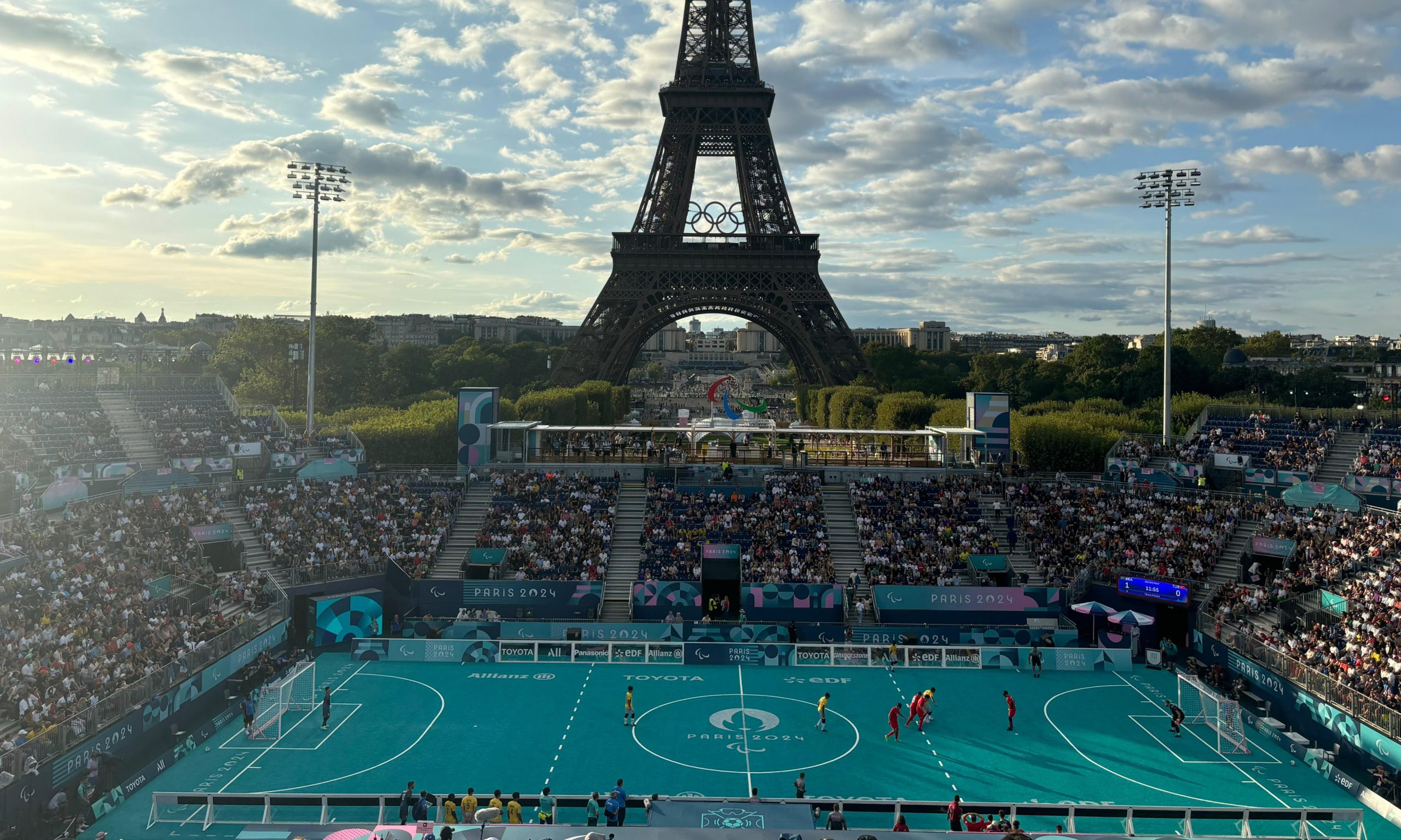 Seleção brasileira de futebol de cegos estreando nos Jogos Paralímpicos de Paris - Foto: Pedro Suaide