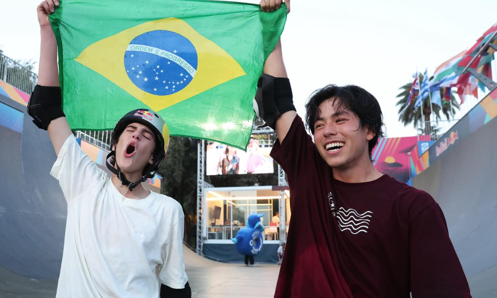 Gui Khury e Augusto Akio no Mundial de skate vert na itáçia