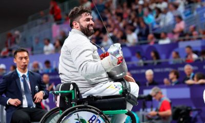 jovane guissone na disputa por equipes do florete masculino nos Jogos Paralímpicos de Paris-2024