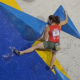 Atleta disputando o Brasileiro de escalada boulder