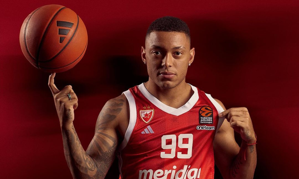 Armador brasileiro Yago dos Santos, um dos destaques do Estrela Vermelha na EuroLeague (Divulgação/Estrela Vermelha)