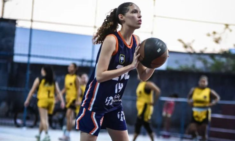 Diana Diamon, jogadora venezuelana do time de basquete feminino da UniCesumar-RR no JUBs (Reprodução/Instagram/@_diana_1509_)