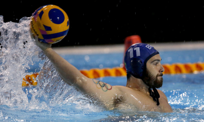 Gustavo Grummy em jogo do Brasil no Sul-Americano de polo aquático