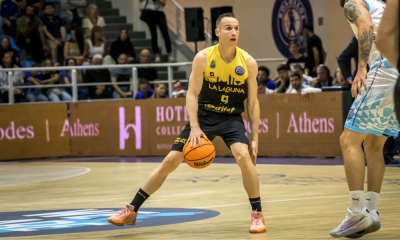 Marcelinho Huertas em jogo do Tenerife na Champions League de basquete masculino