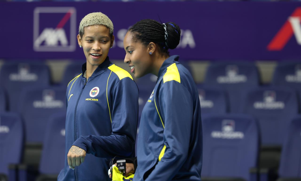 Ana Cristina e Melissa Vargas na Champions League de Vôlei Feminino