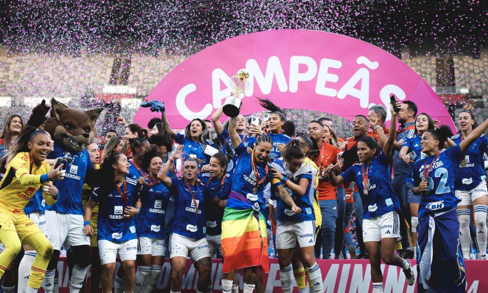 Cruzeiro tricampeão mineiro de futebol feminino