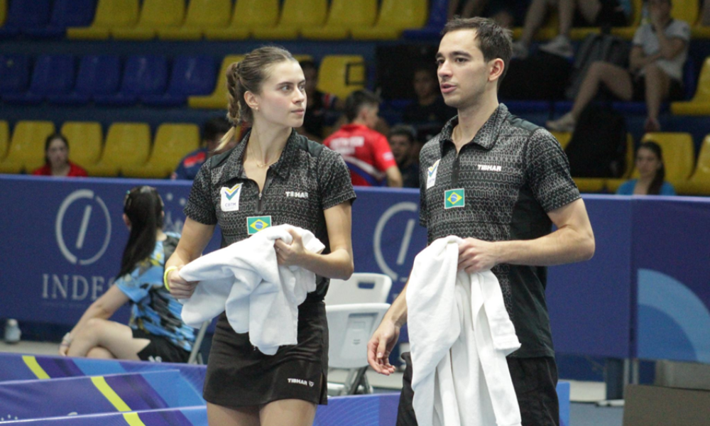 Bruna Takahashi e Hugo Calderano, representantes brasileiros no WTT Champions de Frankfurt (Foto: ITTF Americas)