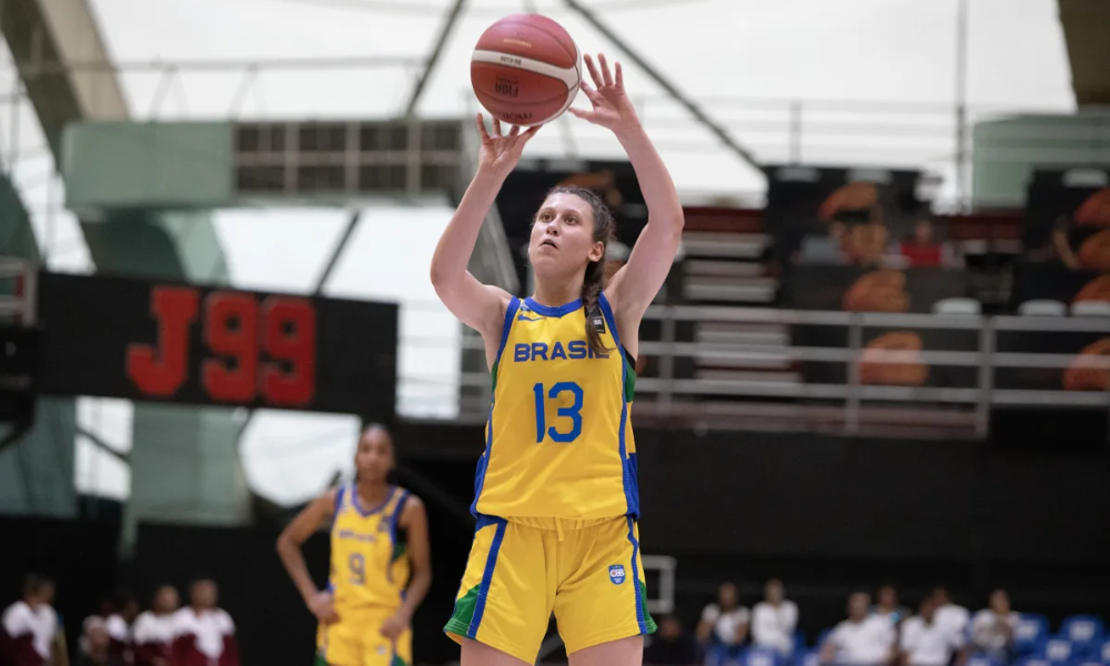 Isa Koerich no jogo Brasil x Uruguai do Sul-Americano Sub-15