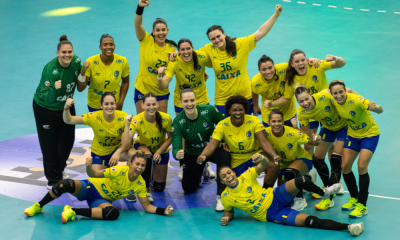 Jogadoras do Brasil comemoram título do Sul-Centro Americano de handebol feminino