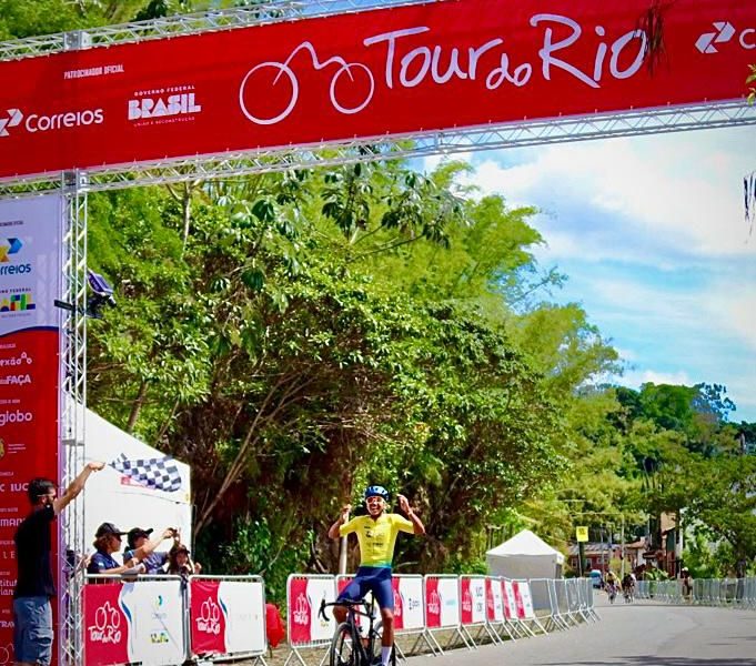 Vinicius Silva, o Vinicinho, pode ser campeão do sub-23 no Tour do Rio de ciclismo estrada