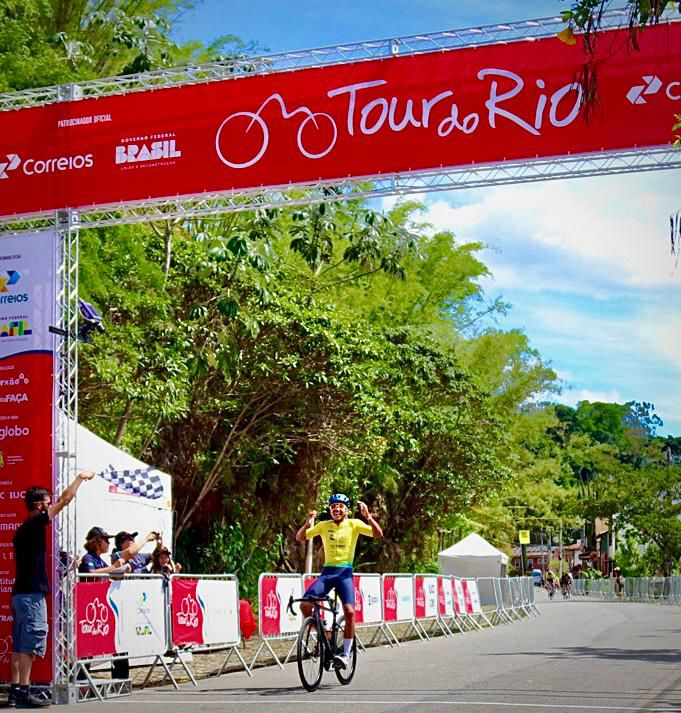 Vinicius Silva, o Vinicinho, pode ser campeão do sub-23 no Tour do Rio de ciclismo estrada