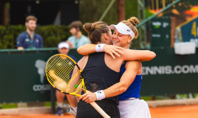 Laura Pigossi após o título do WTA 125 de Florianópolis de tênis