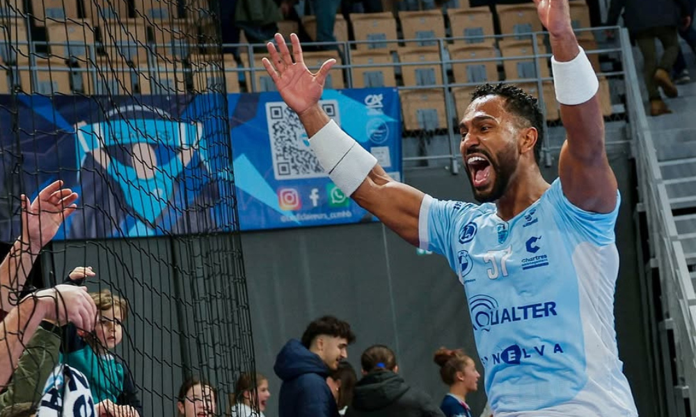 Vinícios Carvalho, o Panda, foi destaque no Campeonato Francês de handebol (Foto: Julie Basterre)