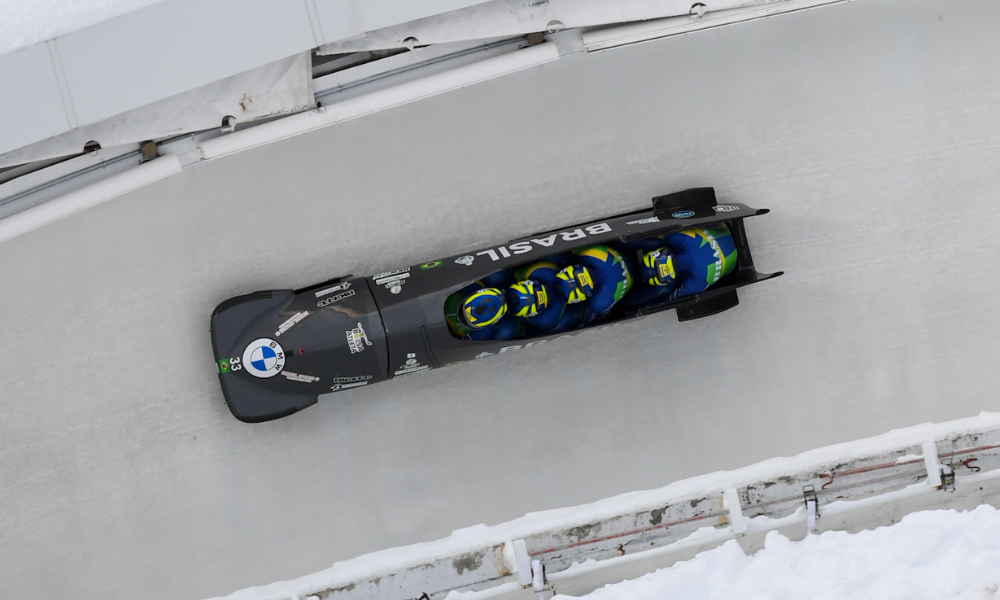 Trenó do Brasil, pilotado por Edson Bindilatti, na Copa América de bobsled em Lake Placid