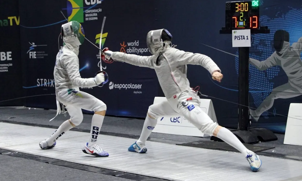 Érico Patto (dir.) disputa a competição em Bogotá. Foto de Arquivo: Rosele Sanchotene.