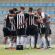 Jogadores do Atlético-MG reunidos em partida da categoria Sub-20 (Daniela Veiga/Atlético)