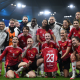 Geyse homenageada pelo elenco do Manchester United