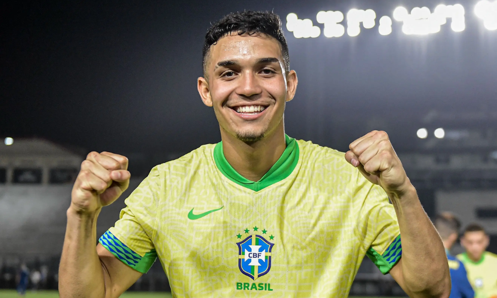 Arthur Dias pela Seleção Brasileira