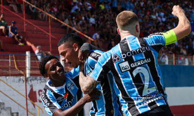 Jogadores do Grêmio na Copinha, onde vão enfrentar o Porto Vitória