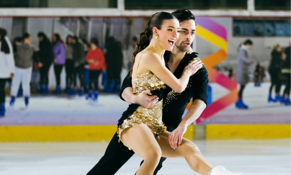 Natalia Pallu-Neves e Jayin Panesar na Ephesus Cup de patinação artística