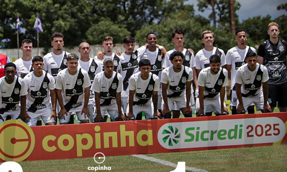 Atletas da Ponte Preta em Jogo da Copinha