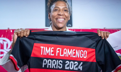 Rafaela Silva com camiseta do Flamengo